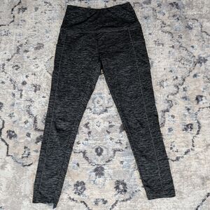 ShoActive Women’s Heathered Black Gray Active Leggings Pocket Size S